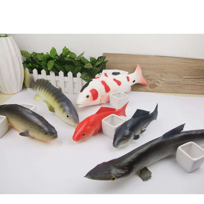Simulated Fish Model Artificia - Party Games Graduation のレビューと価格