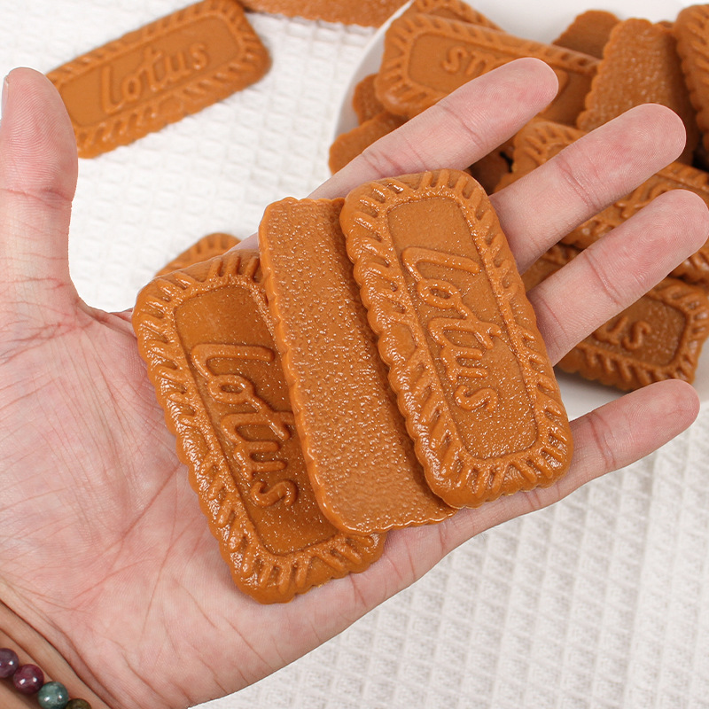 Simulation Cookies Fake Cake A - Party Games Graduation のレビューと価格