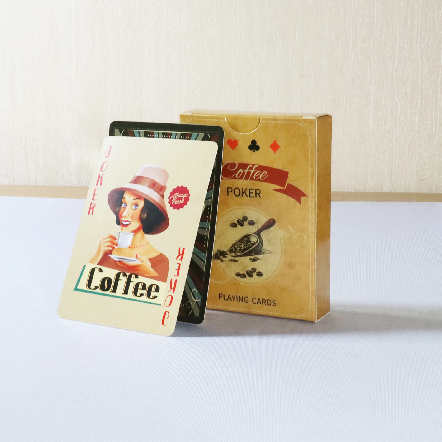 Coffee Paper Playing Cards Vin - Book Party Games のレビューと価格